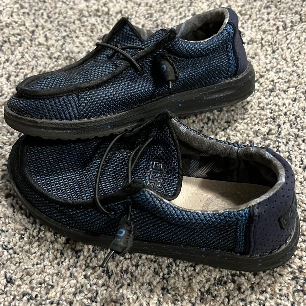 Hey Dude -youth size 3/4